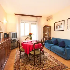 Vatican Balcony Apartment